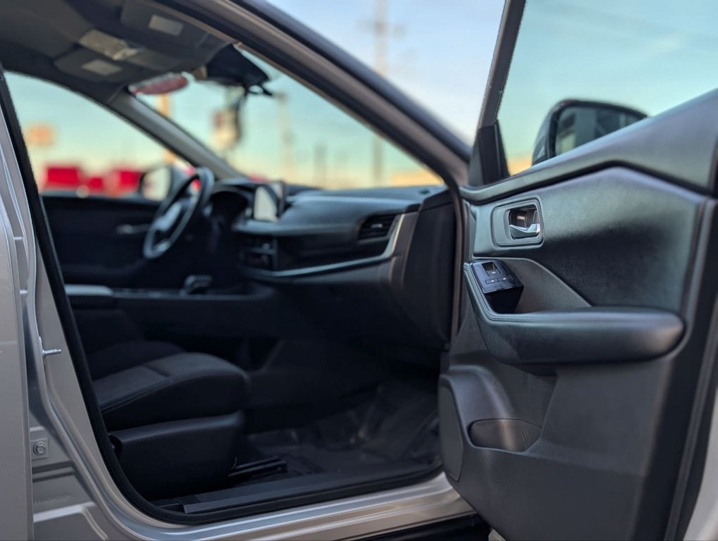 2024 Nissan Rogue Image 31