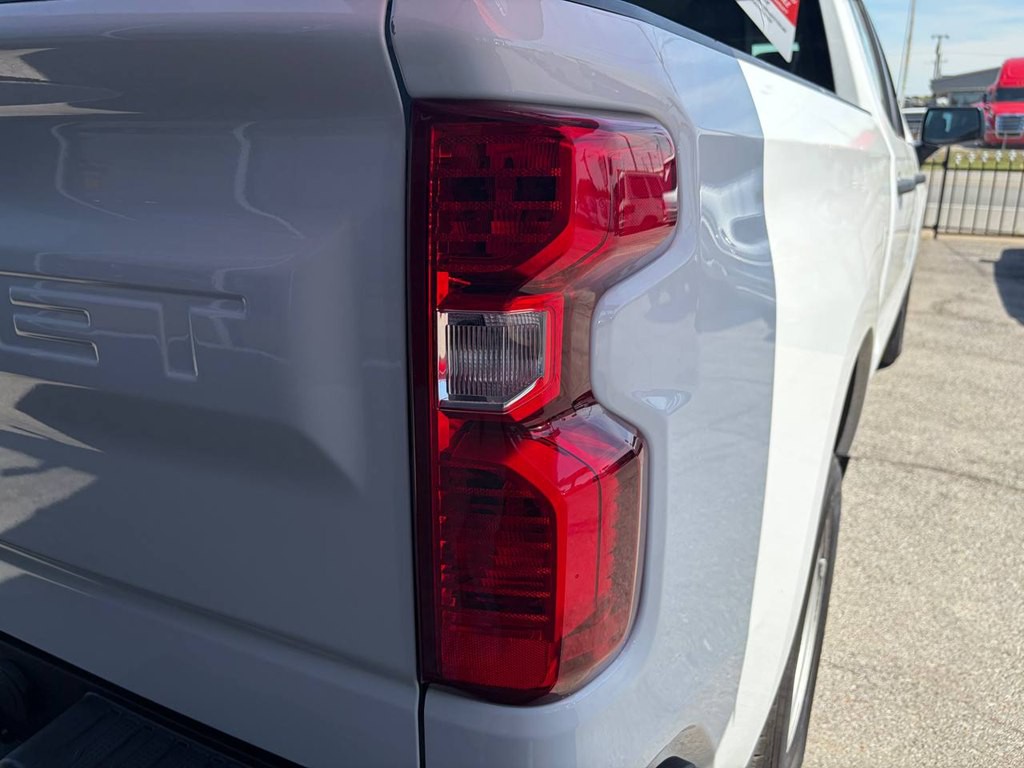 2025 Chevrolet Silverado 1500 Image 44
