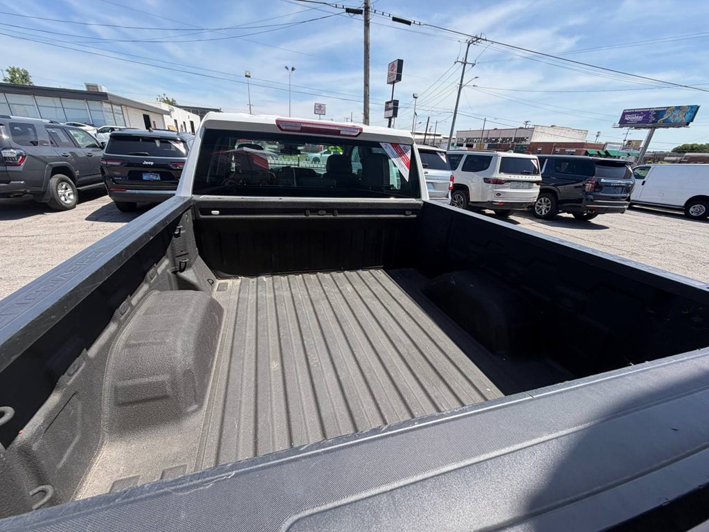 2025 Chevrolet Silverado 1500 Image 46