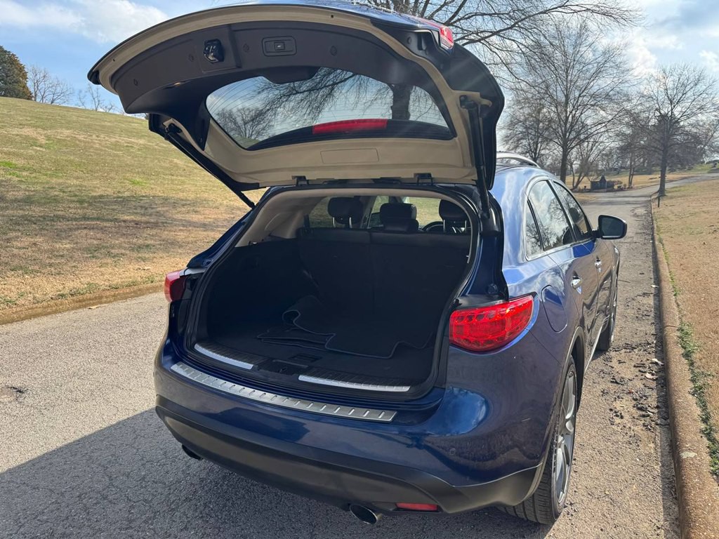 2012 INFINITI FX35 Image 16
