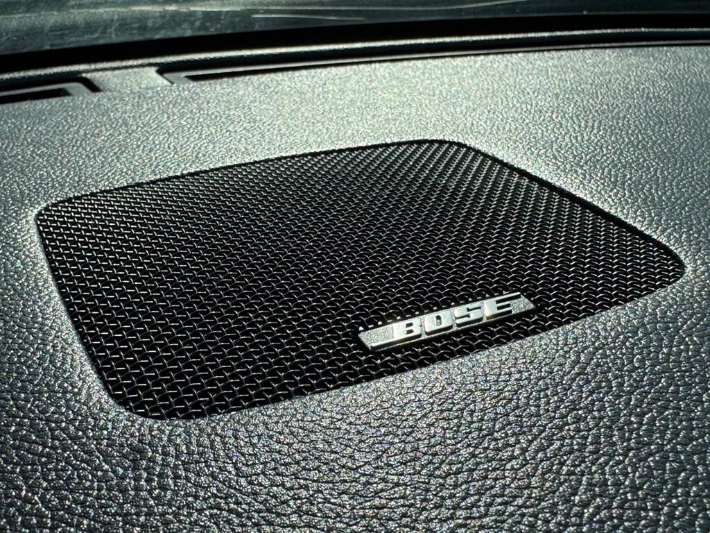 2012 INFINITI FX35 Image 28