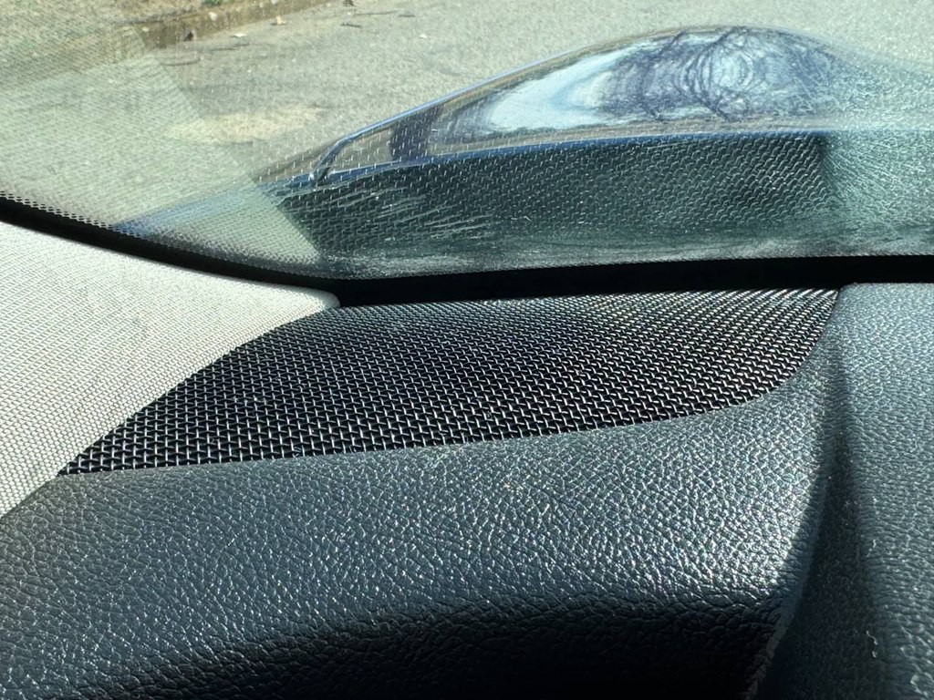 2012 INFINITI FX35 Image 29