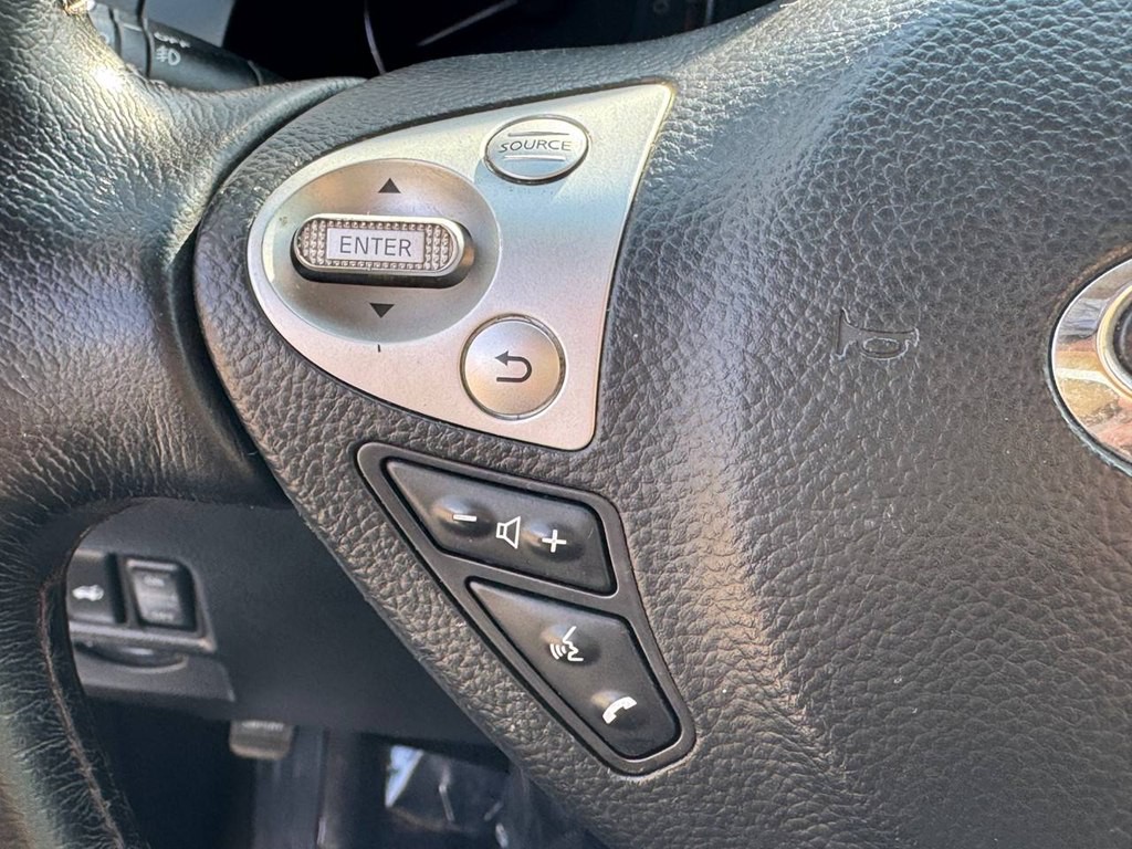 2012 INFINITI FX35 Image 34