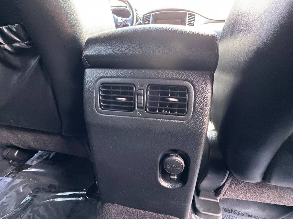 2012 INFINITI FX35 Image 43