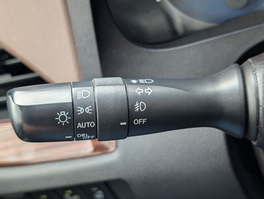 2017 Toyota Sienna Image 29