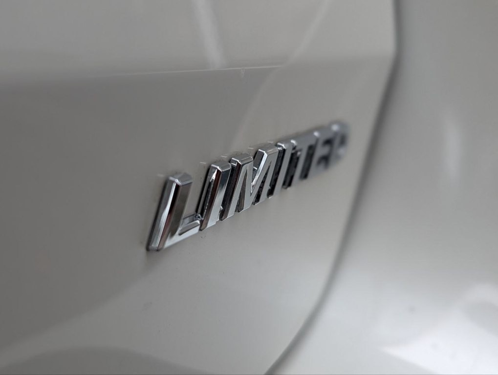 2017 Toyota Sienna Image 36