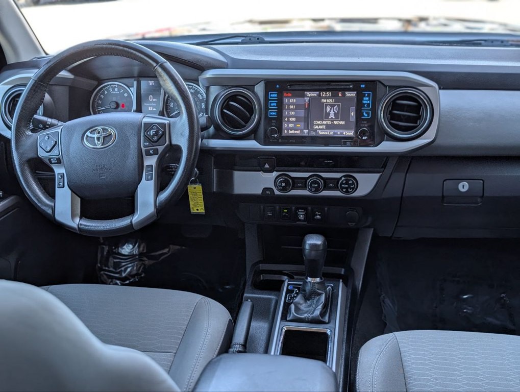 2018 Toyota Tacoma Image 16