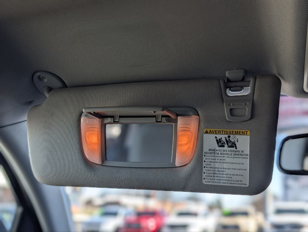 2018 Toyota Tacoma Image 26