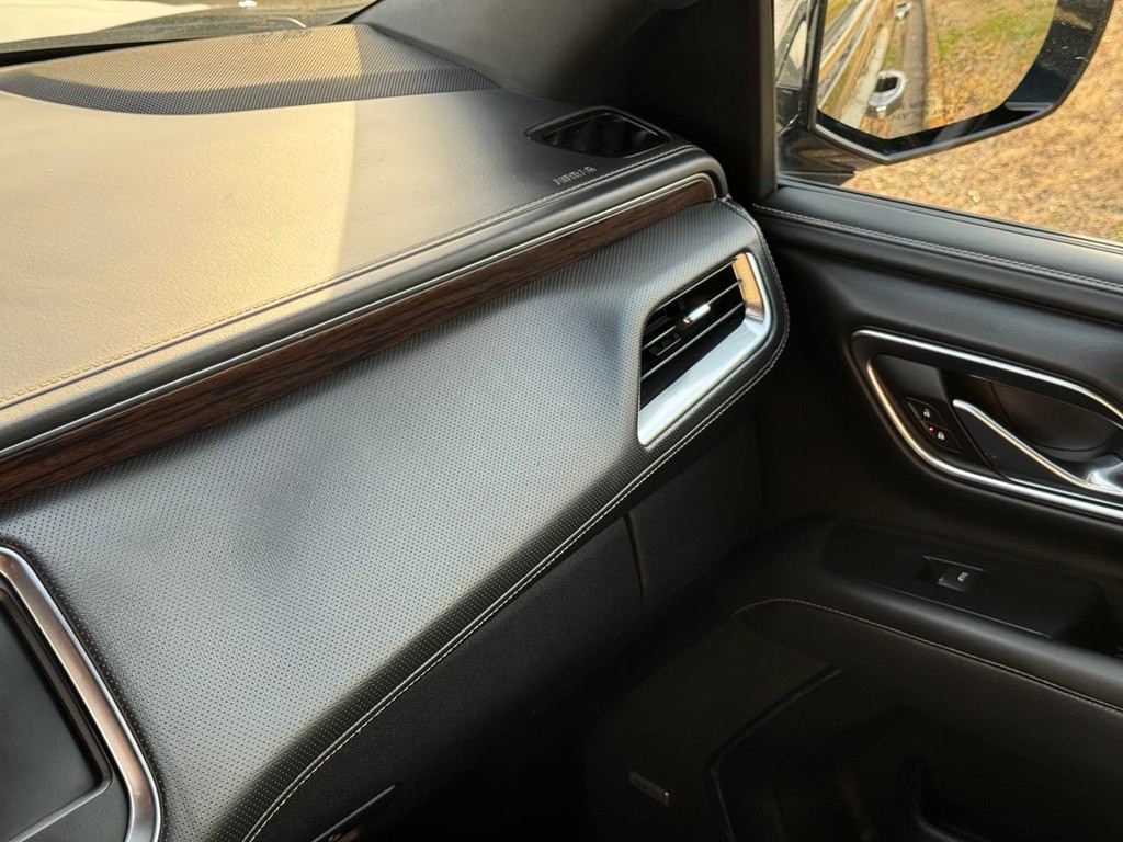 2023 Chevrolet Suburban Image 45