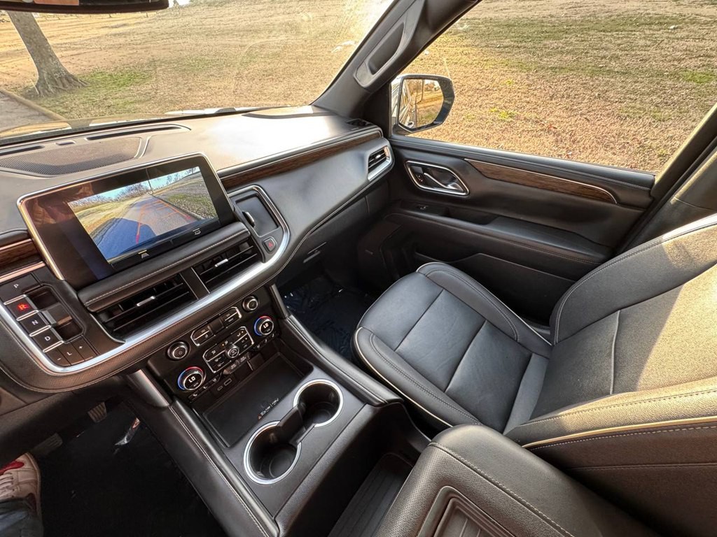 2023 Chevrolet Suburban Image 48