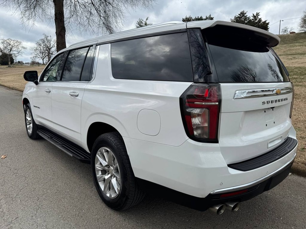 2023 Chevrolet Suburban Image 4
