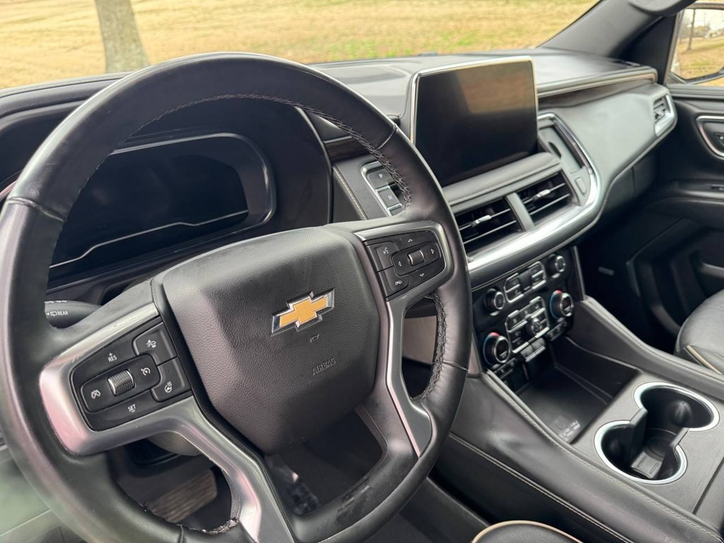 2023 Chevrolet Suburban Image 12