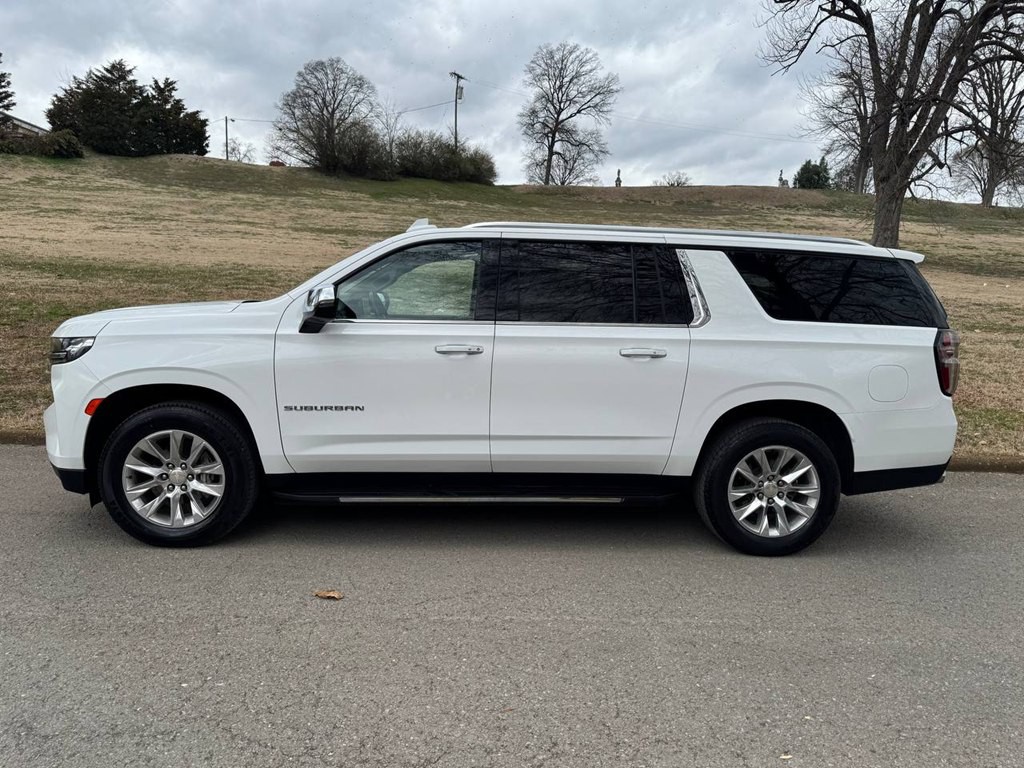 2023 Chevrolet Suburban Image 17