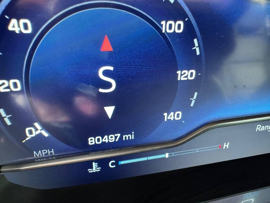 2023 Chevrolet Suburban Image 52