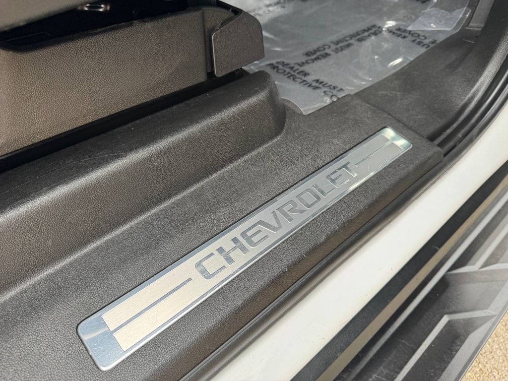 2023 Chevrolet Suburban Image 54