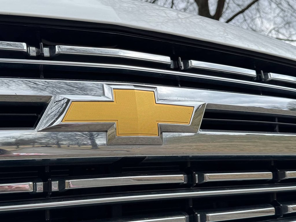 2023 Chevrolet Suburban Image 70