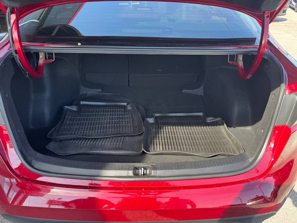 2023 Toyota Corolla Image 17