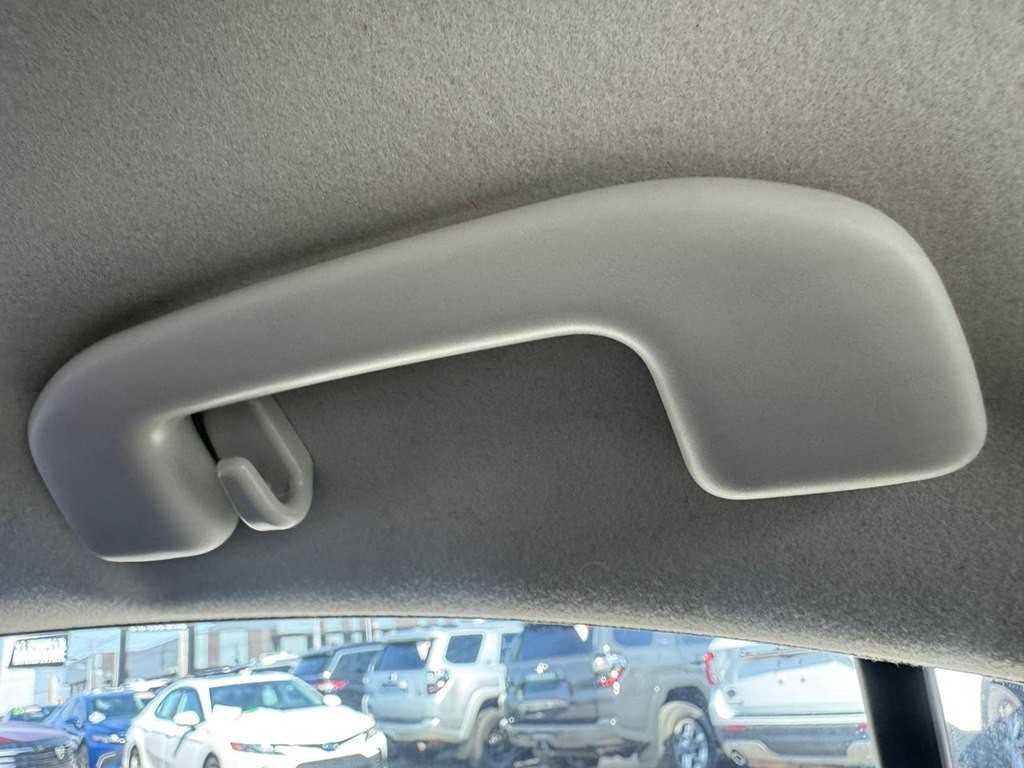 2023 Toyota Corolla Image 28