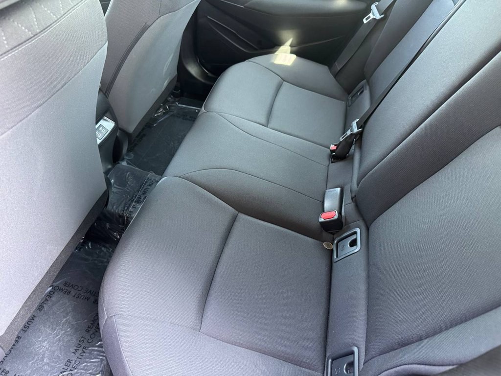 2023 Toyota Corolla Image 32