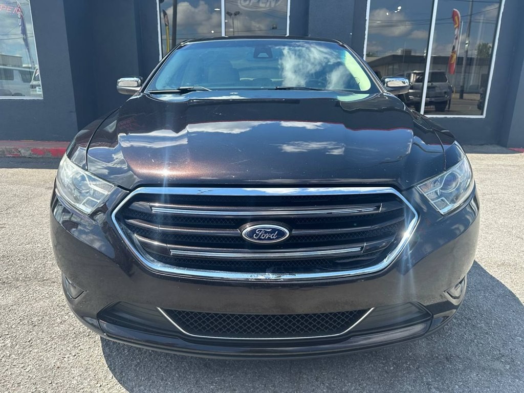2013 Ford Taurus Image 9