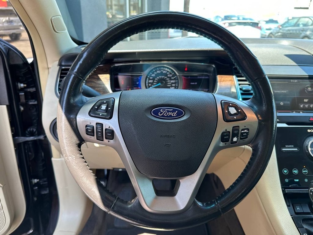 2013 Ford Taurus Image 15