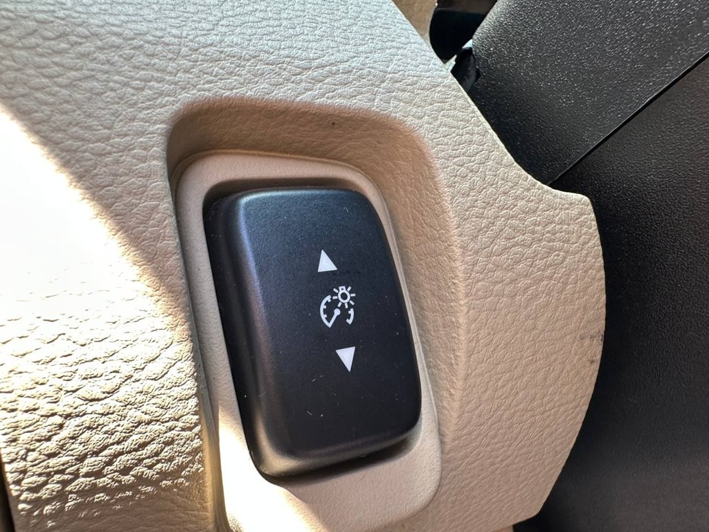 2013 Ford Taurus Image 29