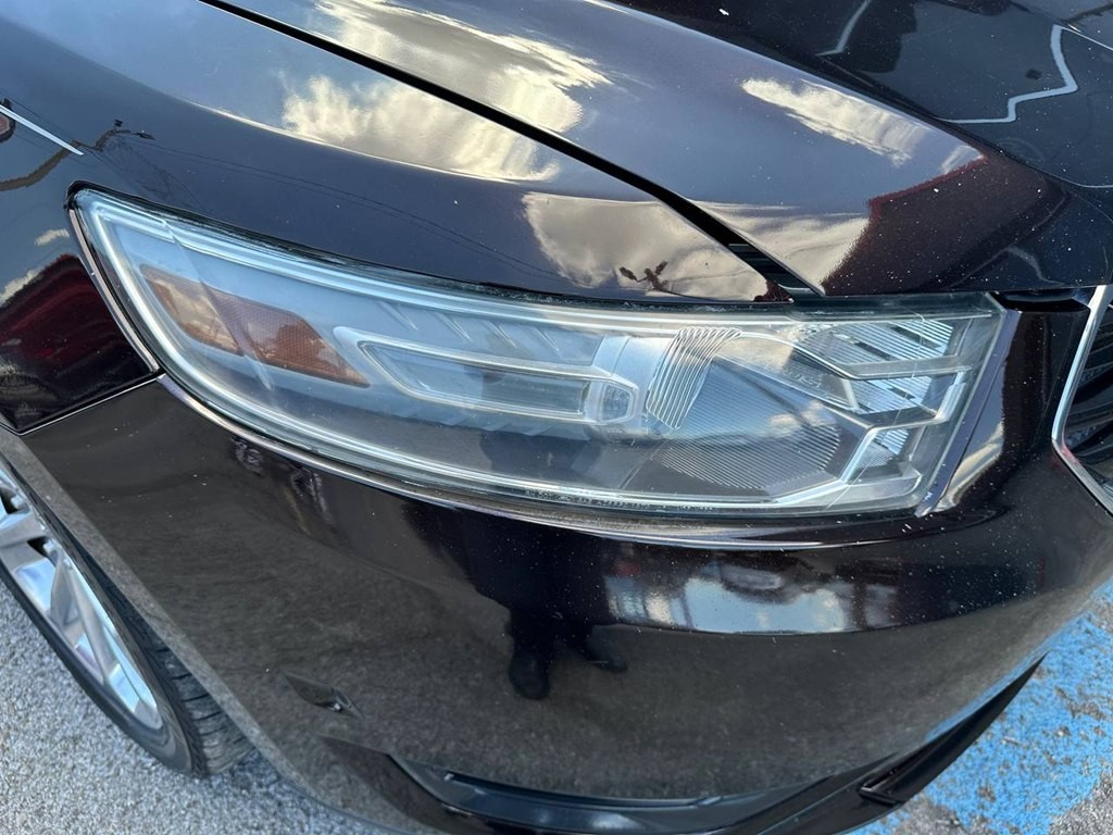 2013 Ford Taurus Image 44