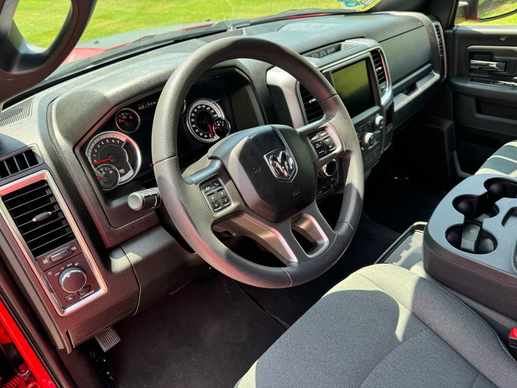 2022 RAM 1500 Image 9