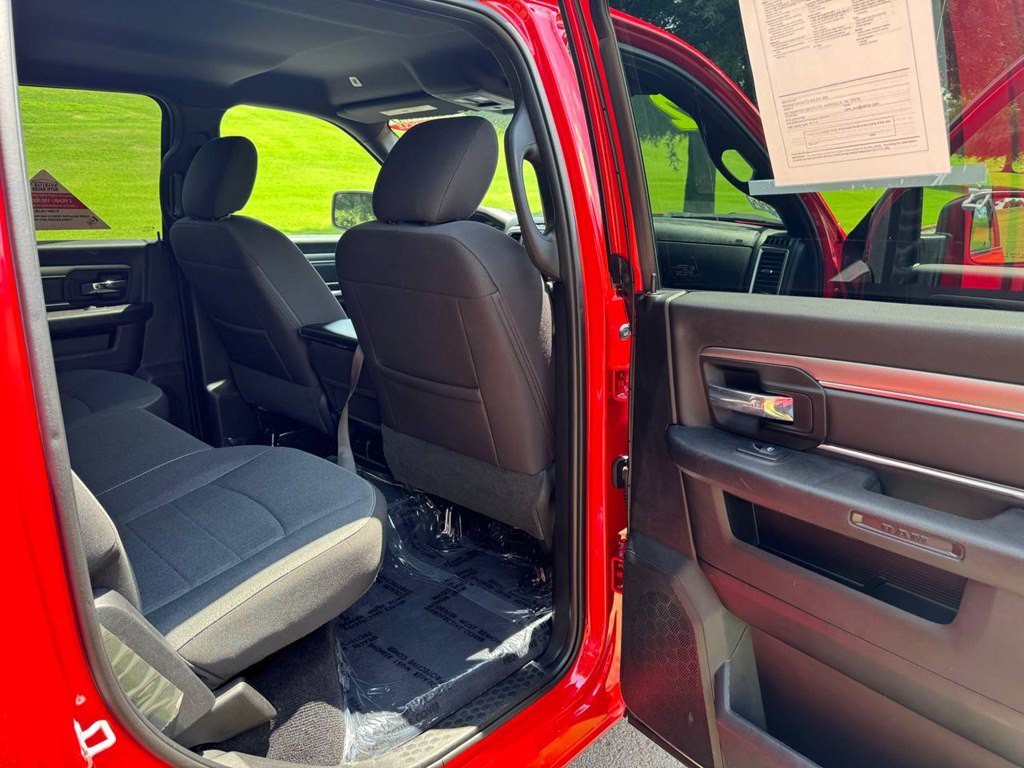 2022 RAM 1500 Image 16