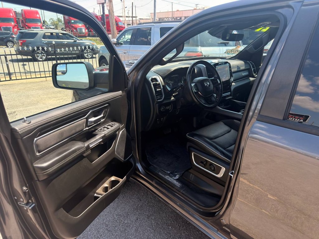 2021 RAM 1500 Image 9