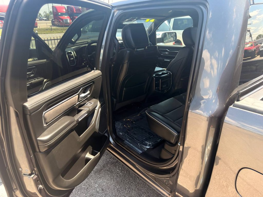 2021 RAM 1500 Image 10