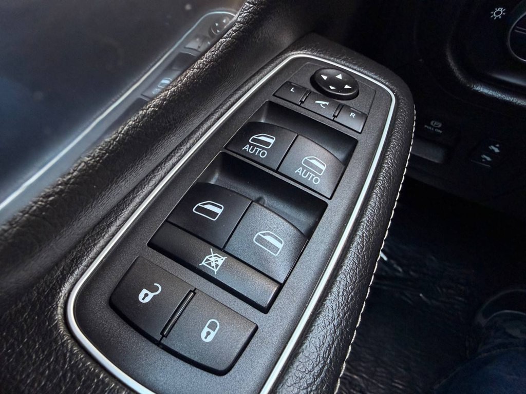 2021 RAM 1500 Image 13