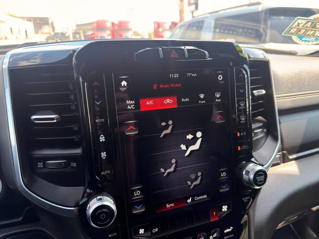 2021 RAM 1500 Image 15