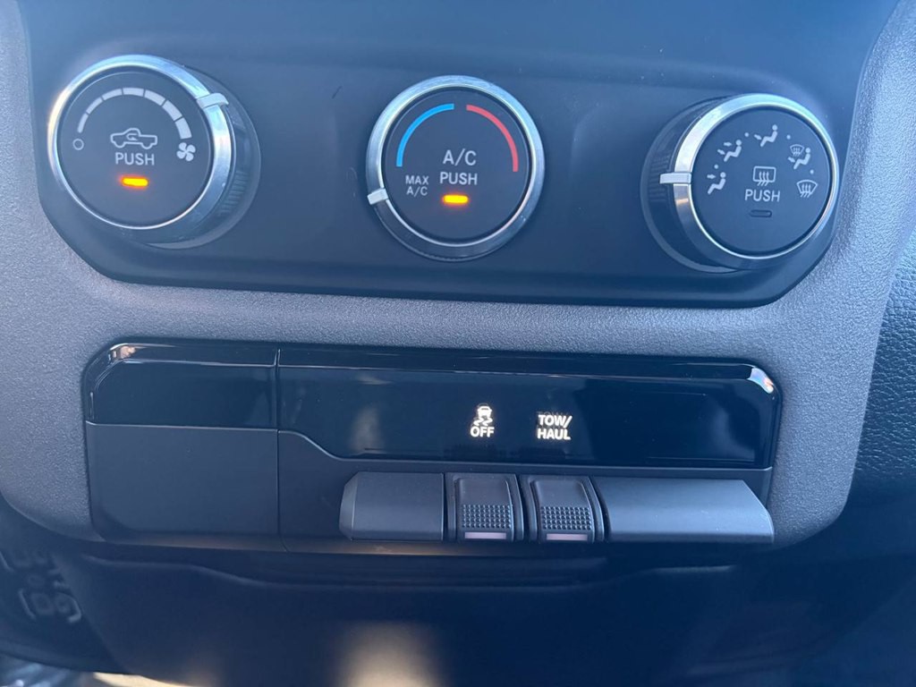 2024 RAM 1500 Image 28
