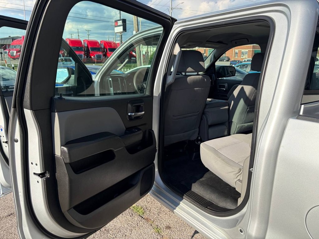 2018 Chevrolet Silverado 1500 Image 12