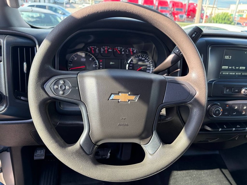 2018 Chevrolet Silverado 1500 Image 19