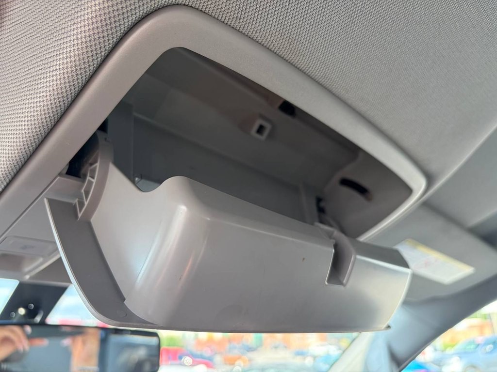 2018 Chevrolet Silverado 1500 Image 24