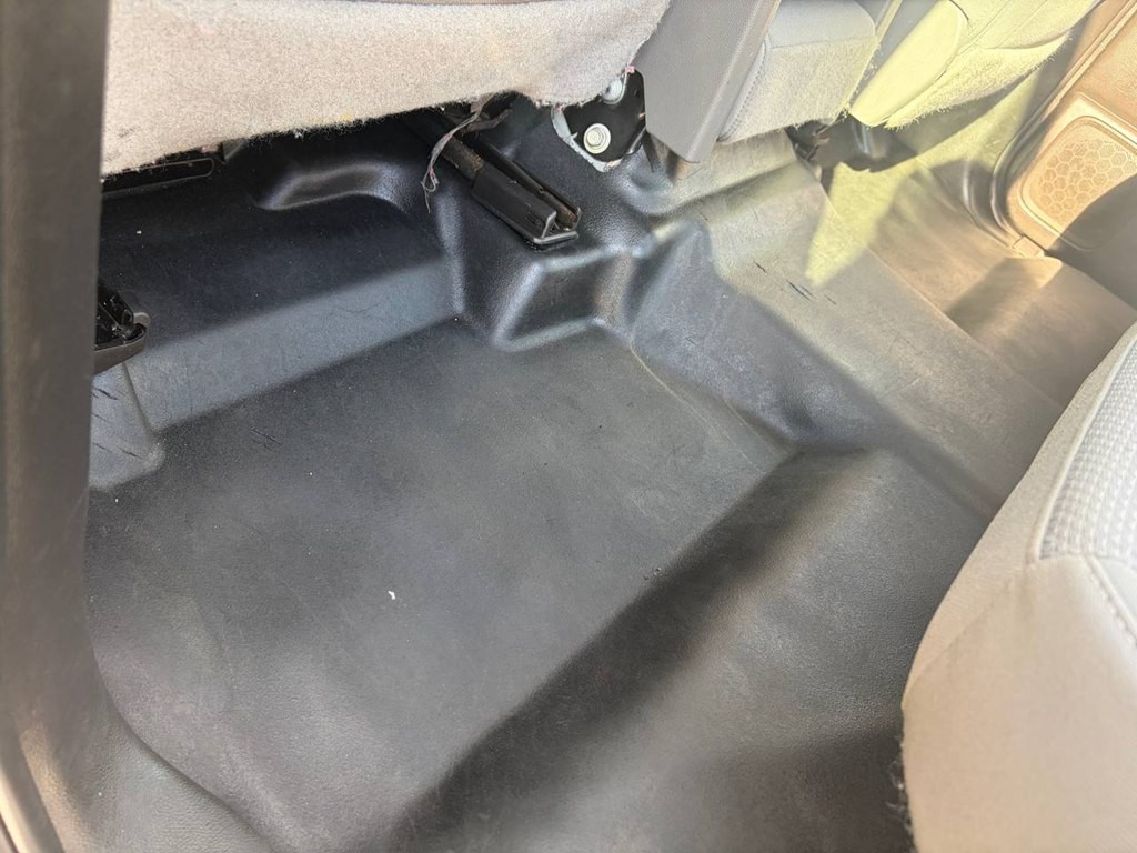2018 Chevrolet Silverado 1500 Image 31