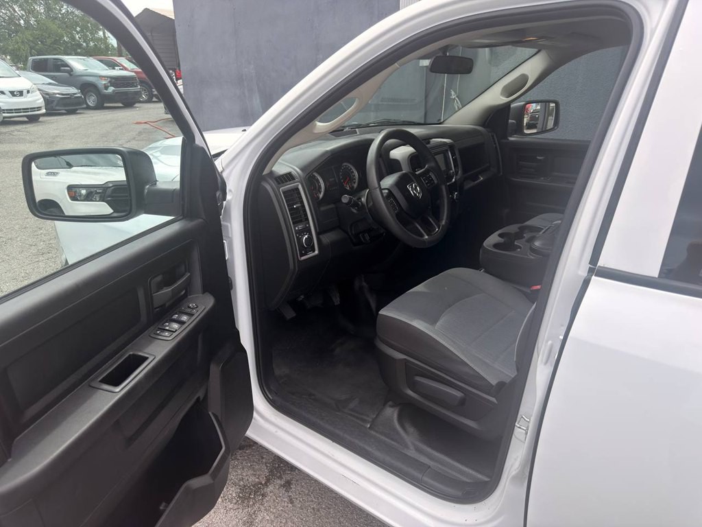 2021 RAM 1500 Image 9