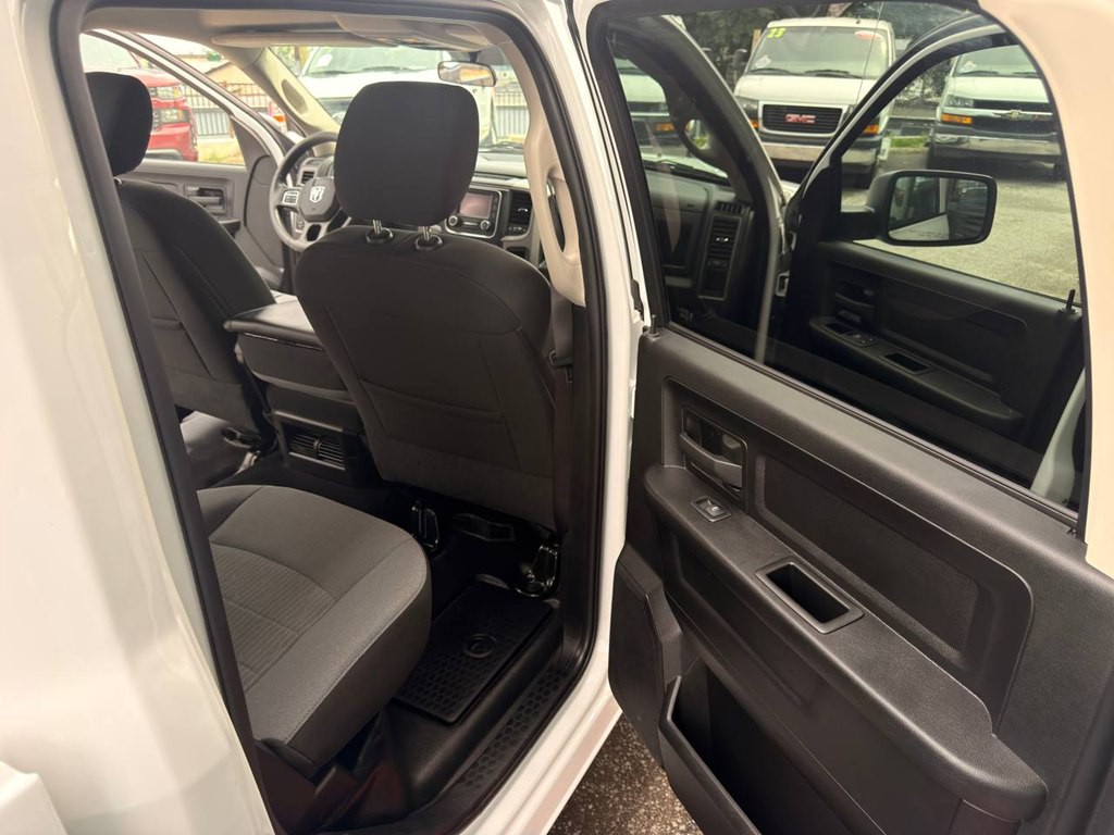 2021 RAM 1500 Image 12