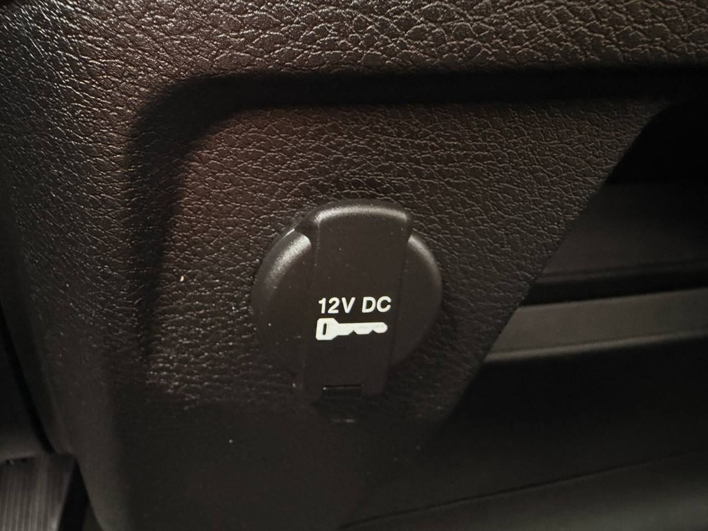 2021 RAM 1500 Image 32