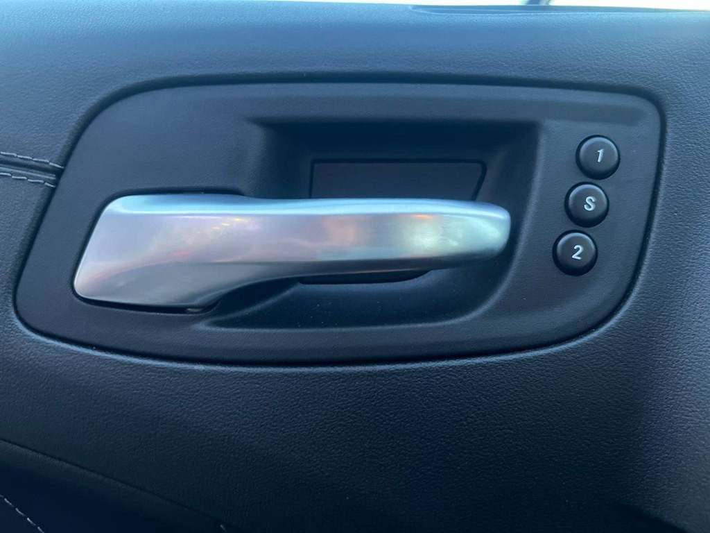 2022 Dodge Charger Image 21
