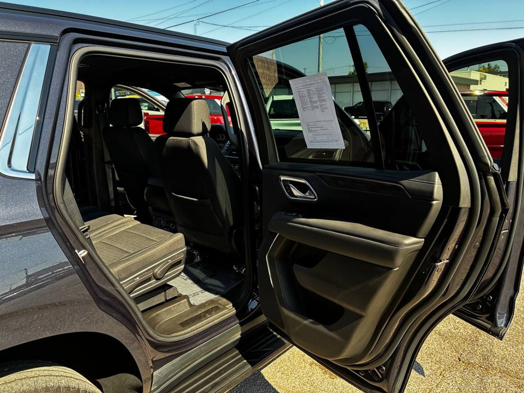2023 Chevrolet Tahoe Image 12