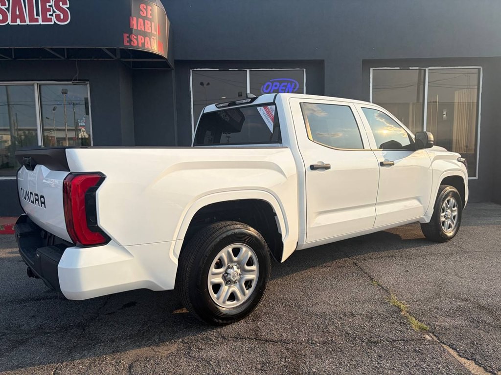 2023 Toyota Tundra Image 6