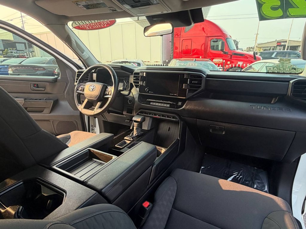 2023 Toyota Tundra Image 37