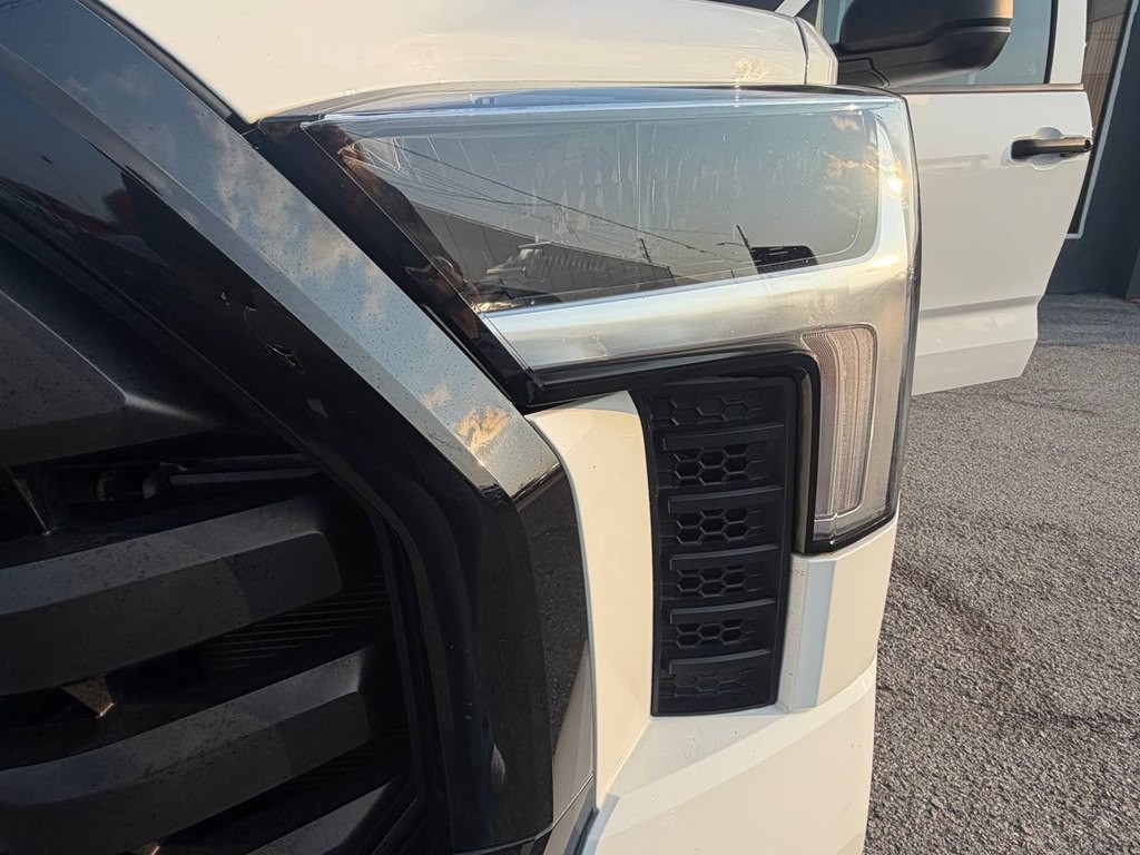 2023 Toyota Tundra Image 39