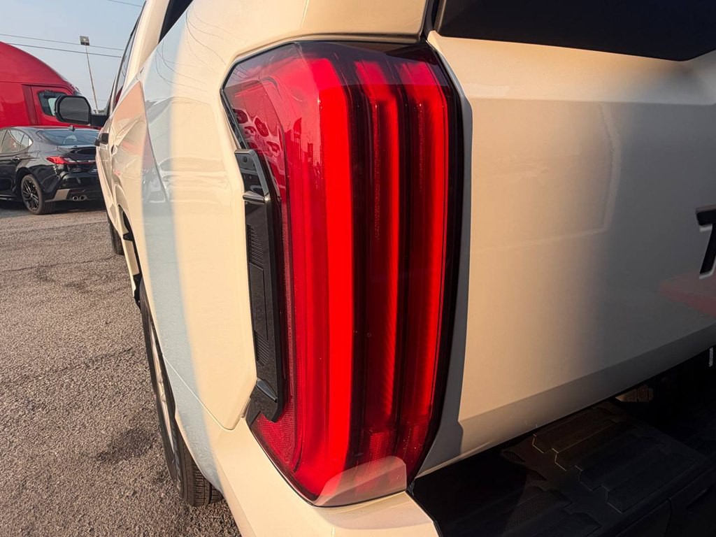 2023 Toyota Tundra Image 41