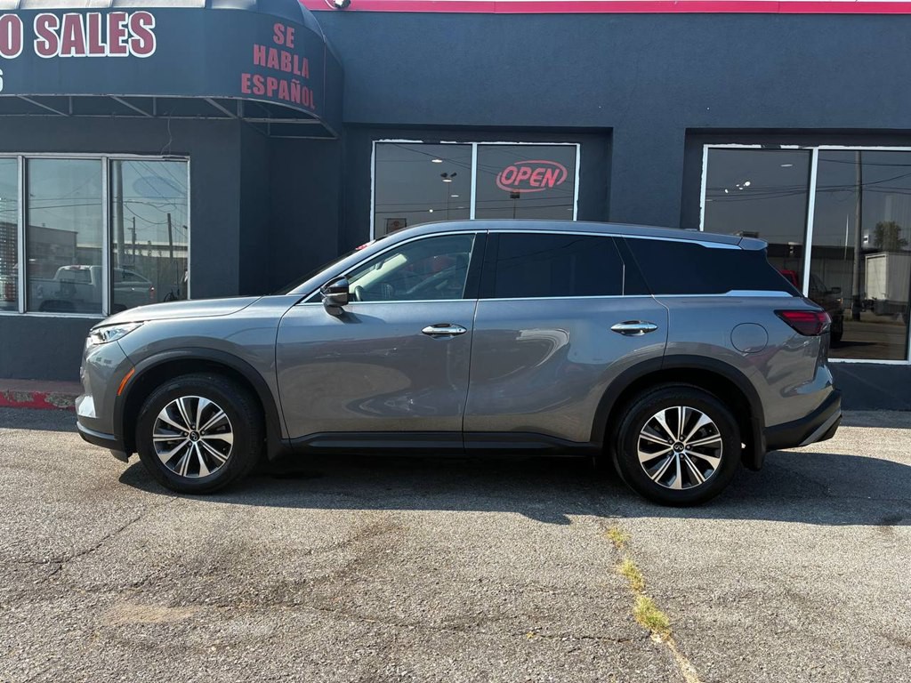 2023 INFINITI QX60 Image 3