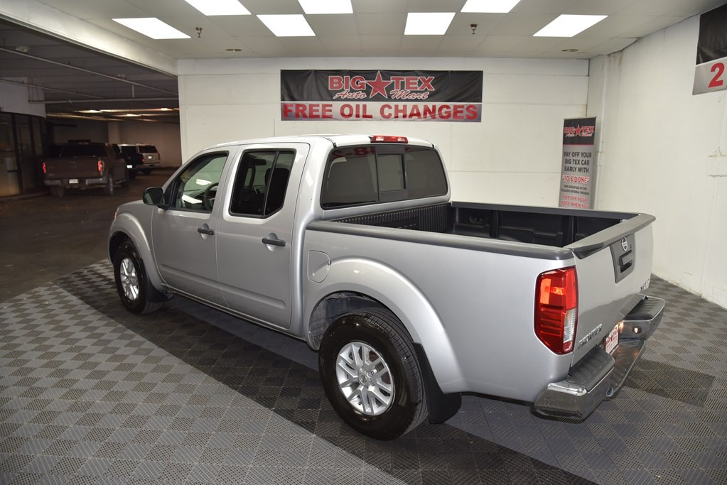 2019 Nissan Frontier Image 3