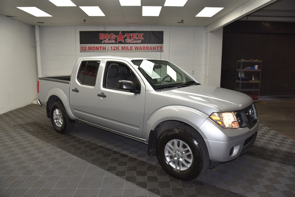 2019 Nissan Frontier Image 8